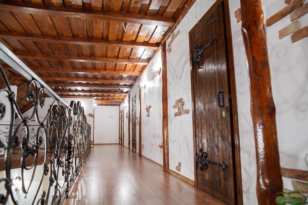Karalinski Falvarok Tyzengauza Hotel Korolino  Szoba fotó