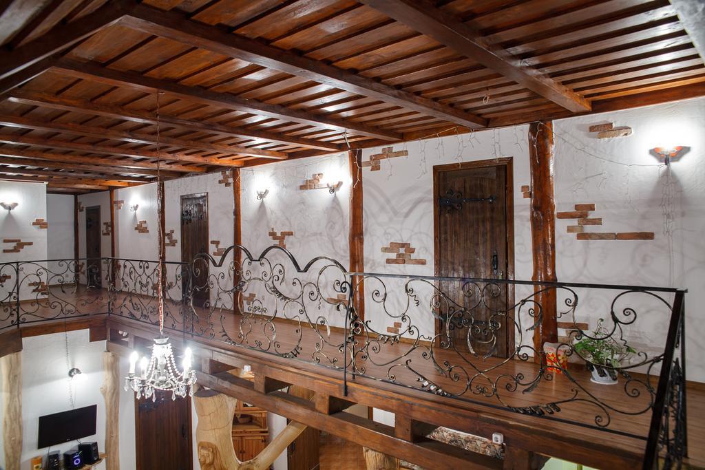 Karalinski Falvarok Tyzengauza Hotel Korolino  Szoba fotó