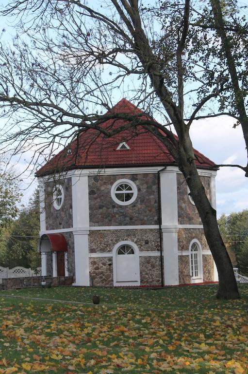 Karalinski Falvarok Tyzengauza Hotel Korolino  Kültér fotó