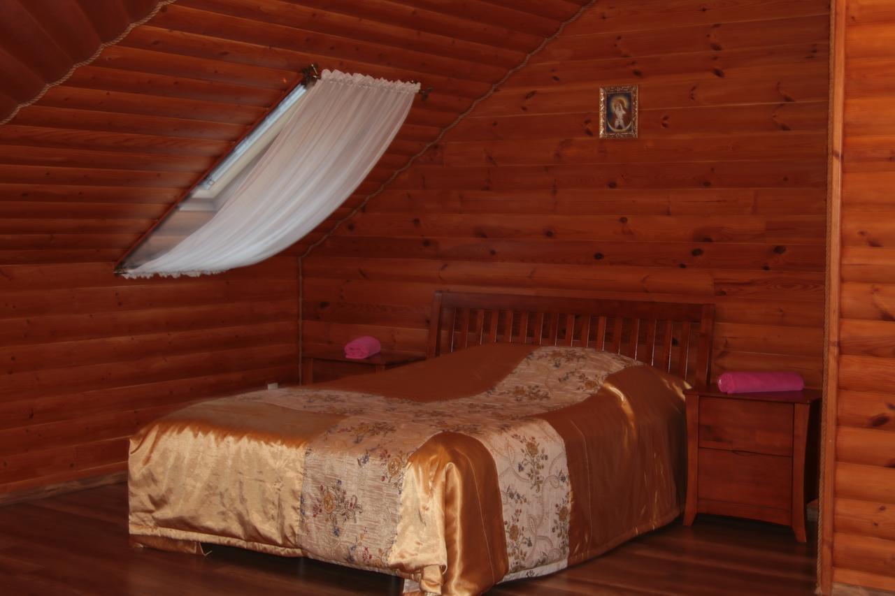 Karalinski Falvarok Tyzengauza Hotel Korolino  Kültér fotó
