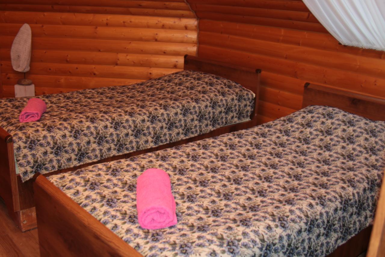 Karalinski Falvarok Tyzengauza Hotel Korolino  Kültér fotó